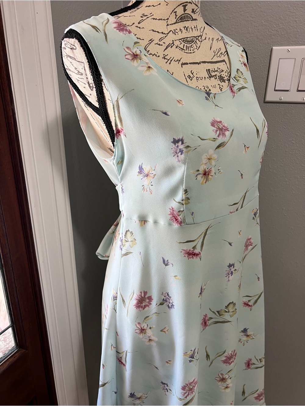 La Belle Vintage 90s Pastel Blue Floral Knee Length Dress Tie Back Bow 7 - Picture 3 of 12